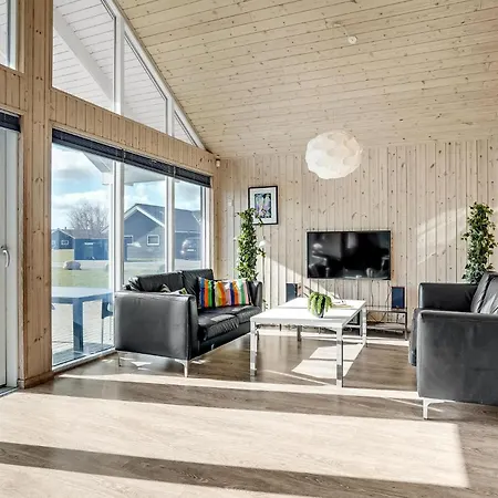 Gorgeous In Idestrup With Kitchen Bøtø By