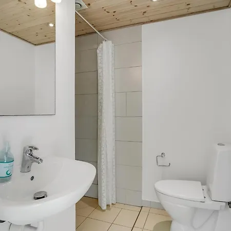 Gorgeous In Idestrup With Kitchen Holiday home Boto By