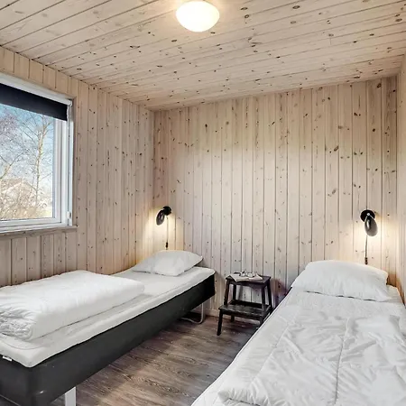 Gorgeous In Idestrup With Kitchen Vakantiehuis
