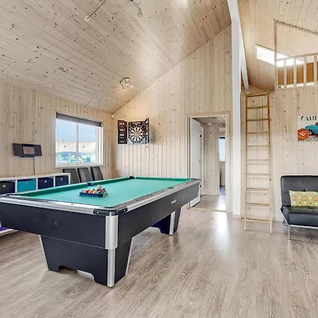 Vakantiehuis Gorgeous In Idestrup With Kitchen Bøtø By
